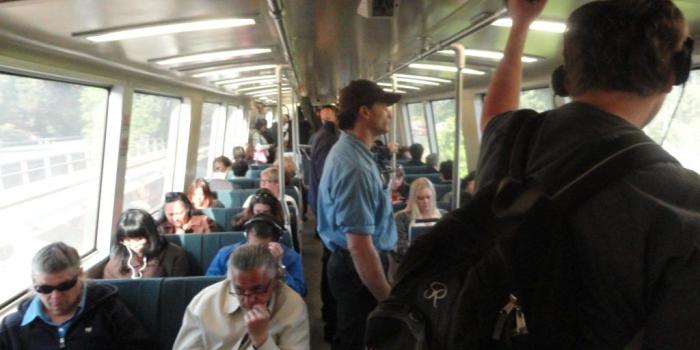 1024x768 Super-Packed Rush Hour Trains the New Norm on BART | Castro Valley