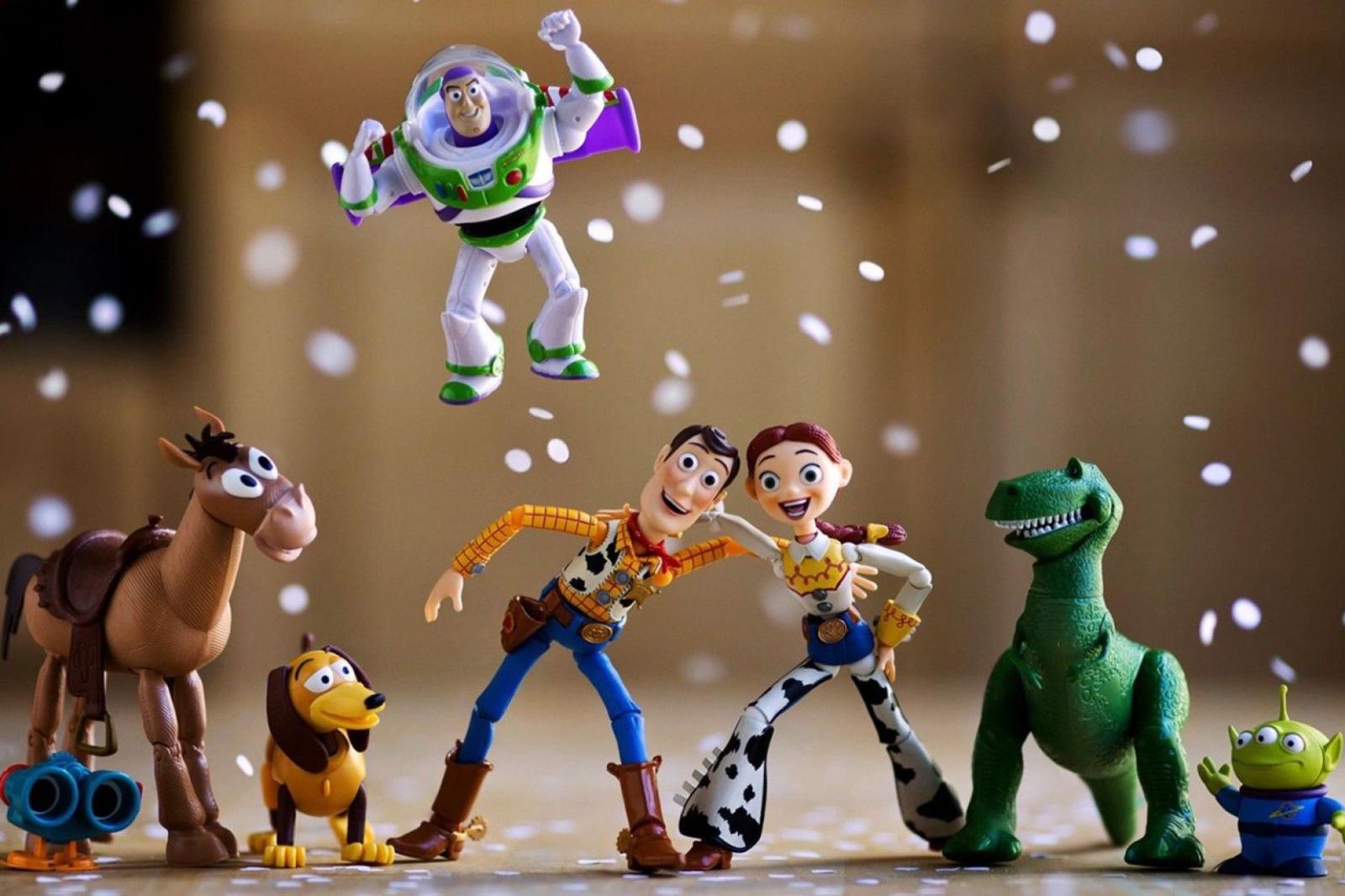 1664x1109 galaxy wooden art gallery Animation & Cartoons Wallpaper Price in