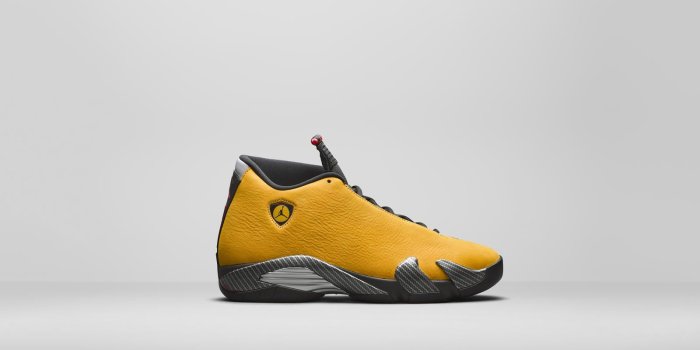 1600x900 Air Jordan 13 Cap and Gown, Air Jordan 7 Ray Allen, Air Jordan 14