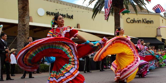 1600x1200 Fiesta de Mayo Celebration | Discover Los Angeles