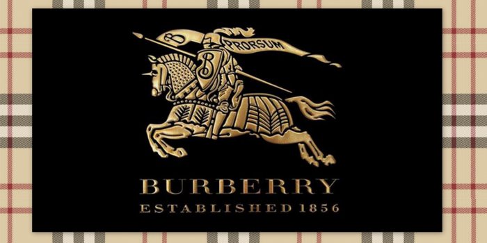 5120x3200 Burberry appeals right to signature check pattern | jeparlefashion