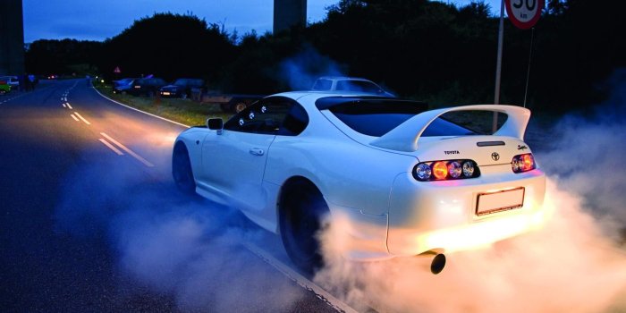 1600x1200 43+] Toyota Supra Wallpaper iPhone 5 on WallpaperSafari