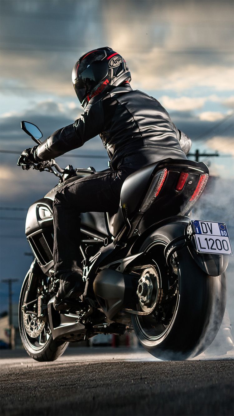 750x1334 Ducati Diavel Iphone 6/6 Plus Wallpaper - Motorcycle Wallpaper
