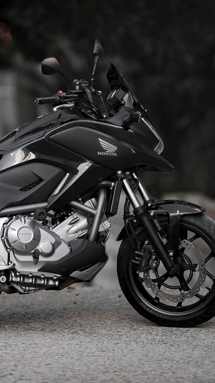 750x1334 2018 Motorcycle Phone Wallpaper