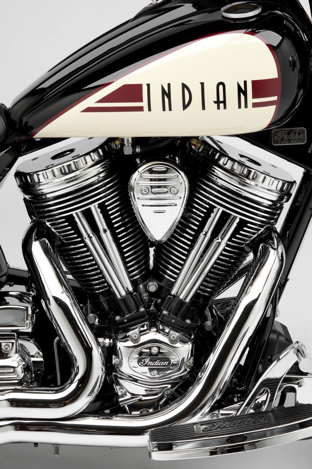 1065x1600 Indian Motorcycle Wallpaper - (66+) Wallpaper Collections