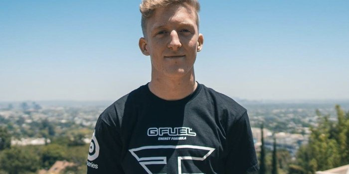 1600x900 Tfue's Streaming Setup | Live Streamer Setups