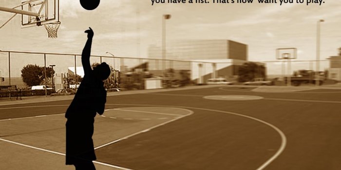 1024x768 Cute basketball wallpaper