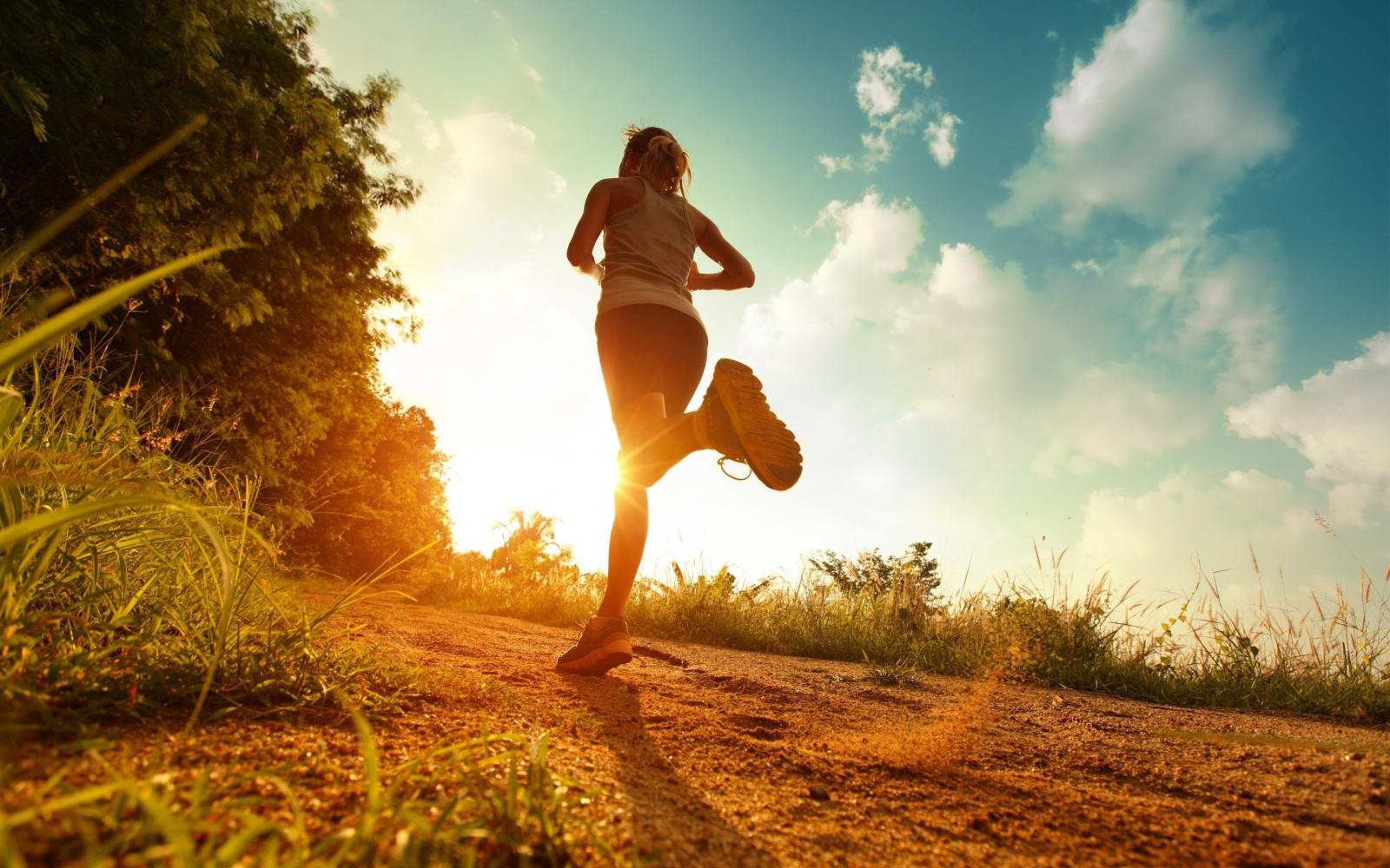 2560x1600 Download wallpapers Morning run, healthy lifestyle, morning, runners