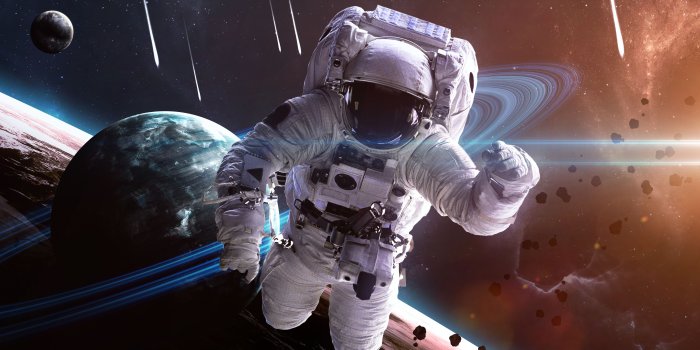 5200x3250 82 4K Ultra HD Astronaut Wallpapers | Background Images - Wallpaper
