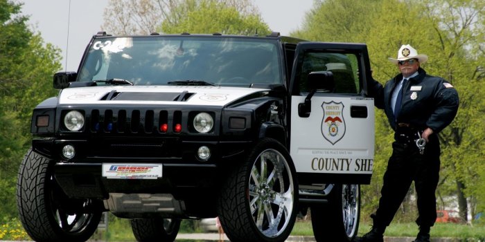 1600x1200 Hummer Police Car tuned by GeigerCars.de Exotic Car Wallpapers #02