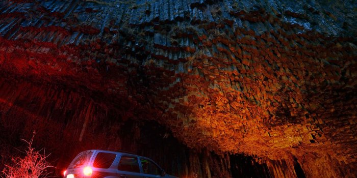 1366x768 wallpaper for desktop, laptop | mg69-armenia-garni-dark-wood