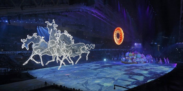 3500x2332 HD wallpaper: the sun, the city, magic, mechanism, horses, ice, show