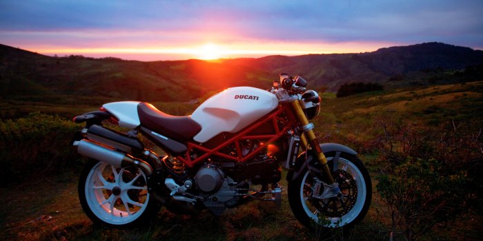3840x2160 Wallpaper 4k motorcycle, ducati, sunlight, sunset 4k Ducati