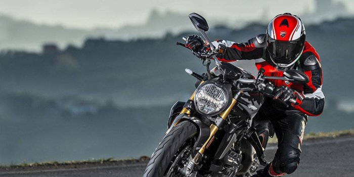 1100x1000 Ducati: Moto, MotoGP & Superbike