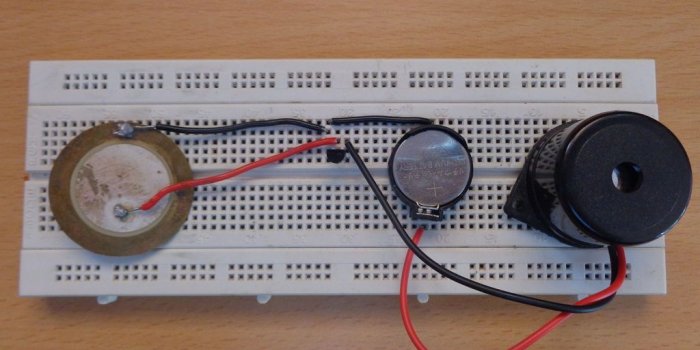 1024x768 Create Music Using One Transistor