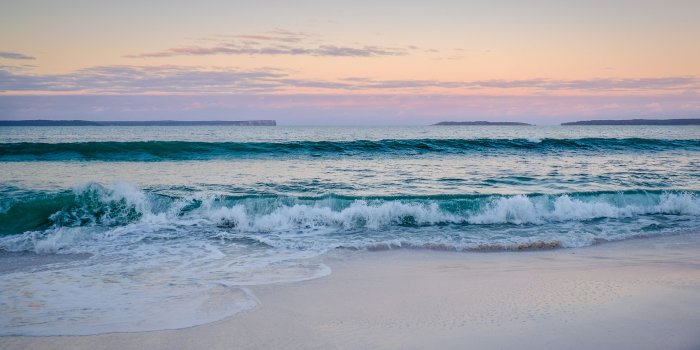 4217x2818 Sea waves splashing on beach sand HD wallpaper | Wallpaper Flare