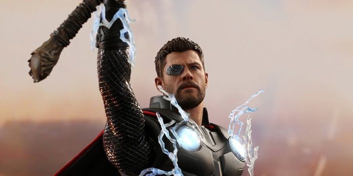 894x1311 Avengers: Infinity War - Thor - 12