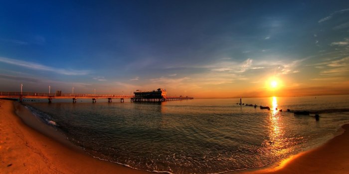 1920x1200 Beach Ocean Pier Golden Good Sunrise View Morning Nice Desktop