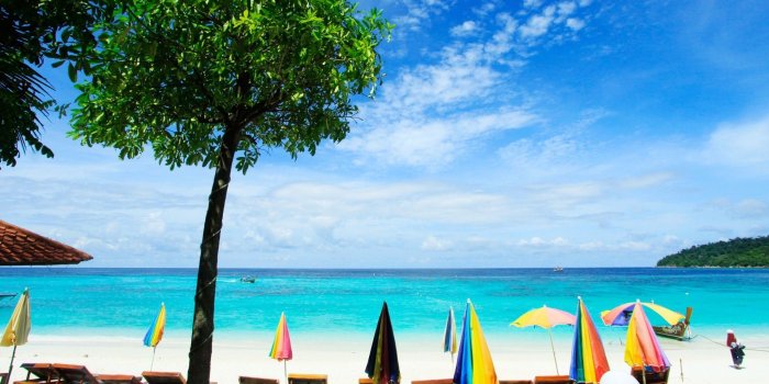 2048x1131 Beaches: Breeze Cool Sea Nice Morning Beach Wallpaper Galaxy S5 for