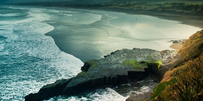 1400x957 Beach: Morning Beach Hills Ocean Clouds Water Green Sand Tropical