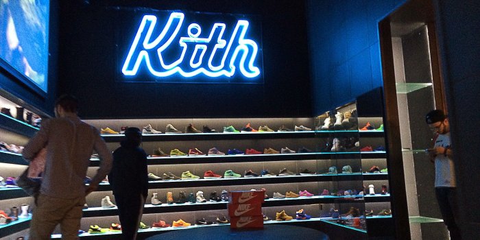 2048x1536 Sneaker Wall At Kith In New York - Kith Sneakers New York Free