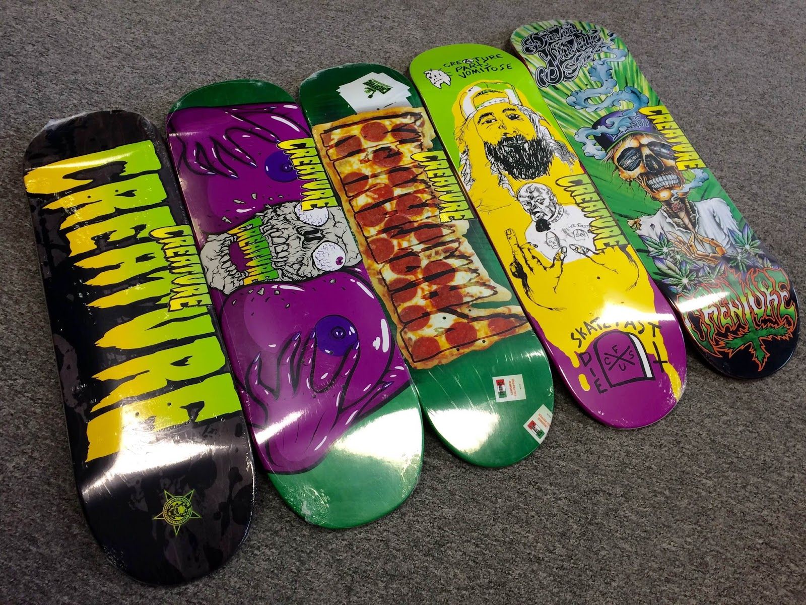 1600x1200 Damage Boardshop: Creature Skateboards.