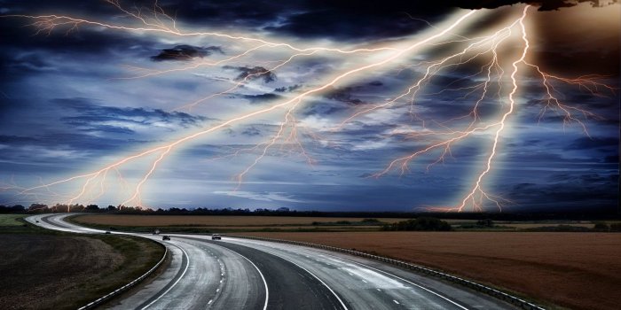 1920x1080 Clouds Thunderstorm Storm Sky Rain Lightning Nature - Rain Storm