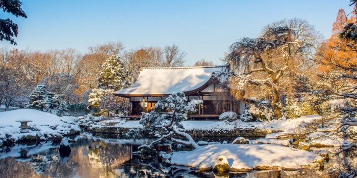 1280x1024 Download 1280x1024 Japan, House, Snow, Reflection, Water, Trees