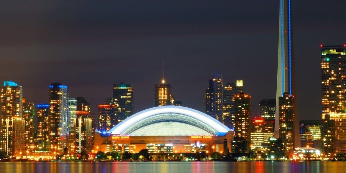 1350x2400 Download wallpaper 1350x2400 toronto, skyscrapers, night, panorama