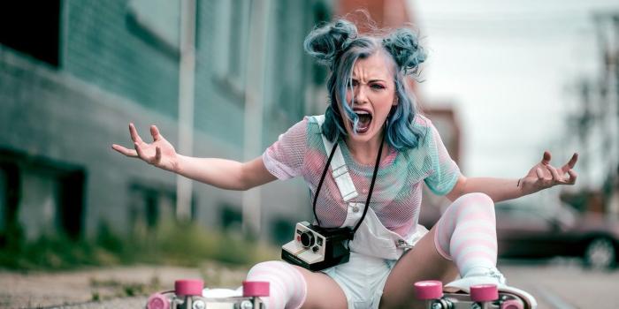 1332x850 Wallpaper girl, mood, emotion, roller skates images for desktop