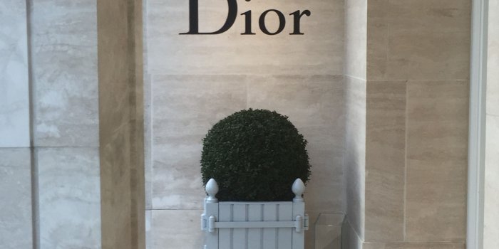 2448x3264 Free stock photo of boutique, Christian dior, clothing store