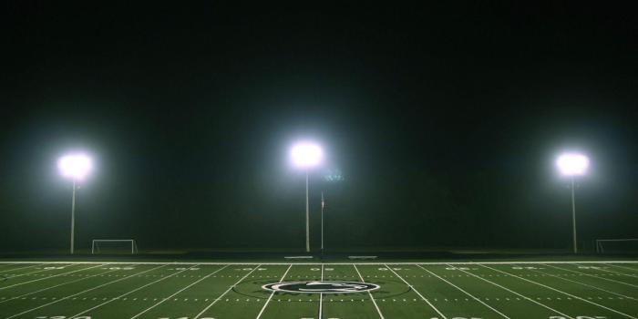 1600x1200 Football Field Wallpapers