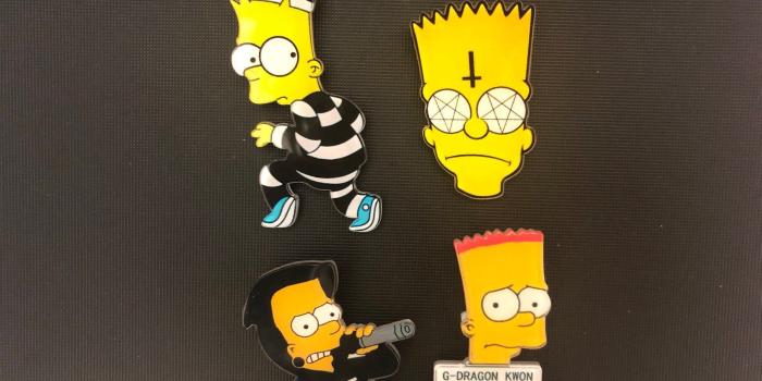 2048x1536 Pop art The Simpsons Bart Simpson costume outfit acrylic brooch pin badge