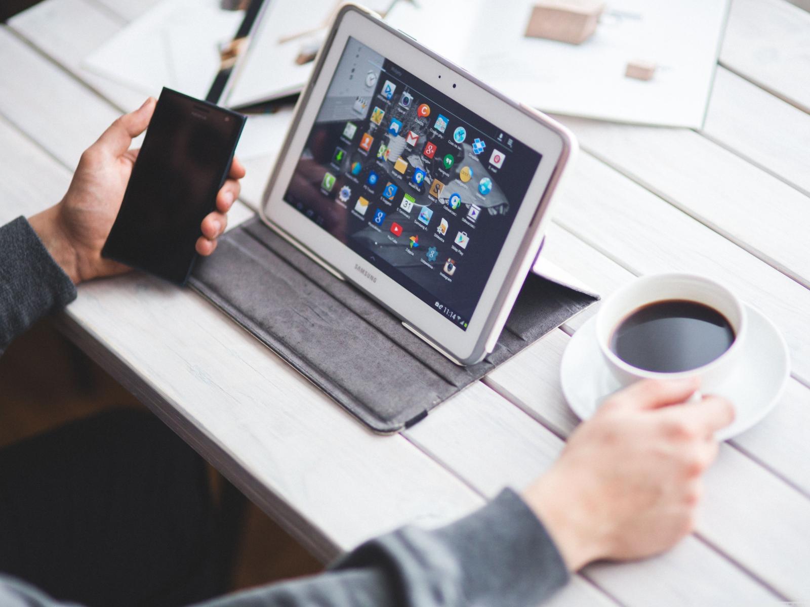 4096x3072 Technology ❤ 4K HD Desktop Wallpaper for 4K Ultra HD TV • Wide