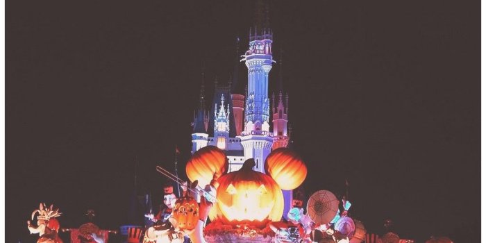 1024x768 Disneyland Halloween iPhone Wallpaper – My Blog