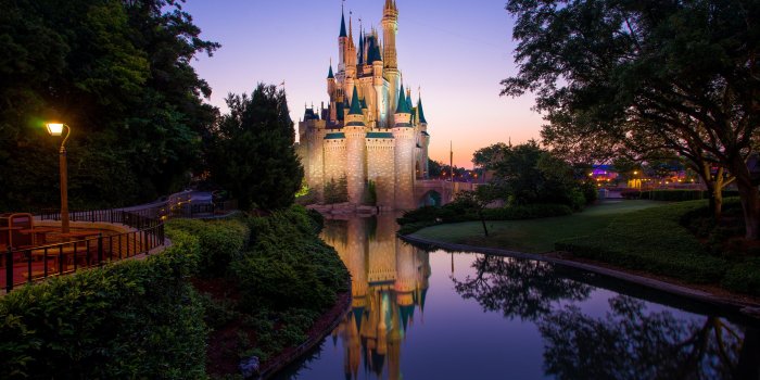 3840x2160 Wallpaper Magic Kingdom, Disney Castle, Disneyland, morning