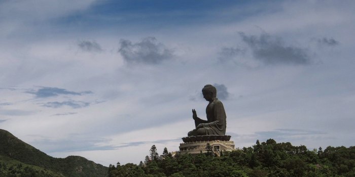 3840x2160 Tian Tan Buddha On Lantau Island Hong Kong HD Desktop Wallpaper