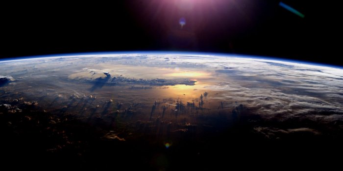 1920x1200 NASA - Sun-Earth Day - Space Weather Around the World