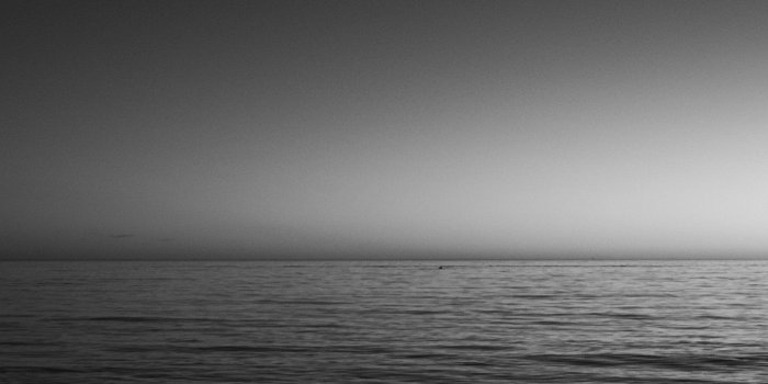 1440x2560 Black Amoled Wallpaper HD - 074