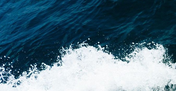 675x1200 58 Wallpapers Perfect For Your New iPhone 7 - UltraLinx