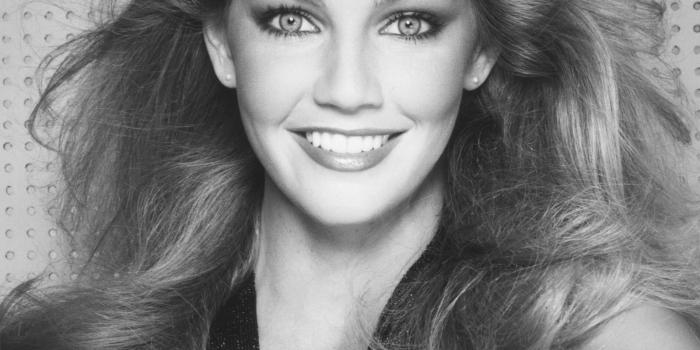 1600x2000 Heather Locklear HD Wallpapers for desktop download