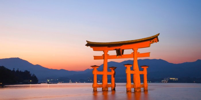 2560x1440 HD wallpaper: Japan Architecture Torii Japanese Fushimi Inari Shrine
