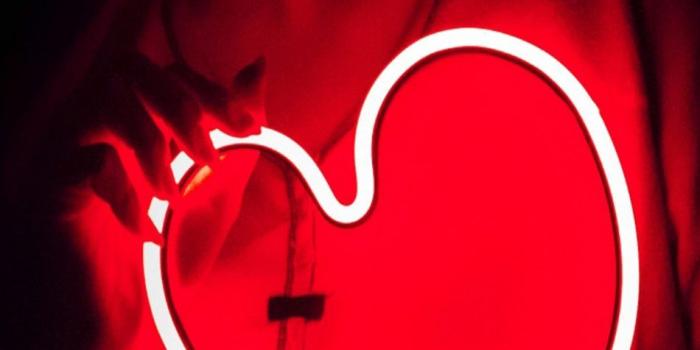 950x1689 Download Girl Heart Red Neon Light Free Pure 4K Ultra HD Mobile