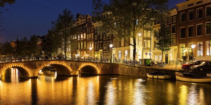 2560x1440 Desktop Wallpapers Amsterdam Netherlands Canal Bridges 2560x1440