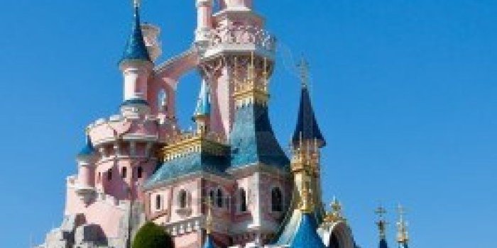 801x1200 Disneyland Paris Iphone Wallpaper | Wallpapersimages.org