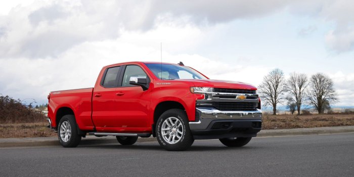 1920x1080 2019 Chevrolet Silverado 1500 LT Double Cab 2.7-liter turbo four