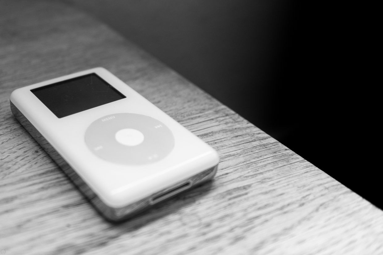 1240x826 iPod Classic – Wallpaper – Adam Machin
