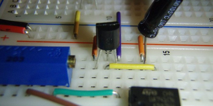 1024x768 Close up of transistors and filter cap. | The entire circuit…