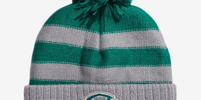 1360x1836 Harry Potter Slytherin Pom Beanie