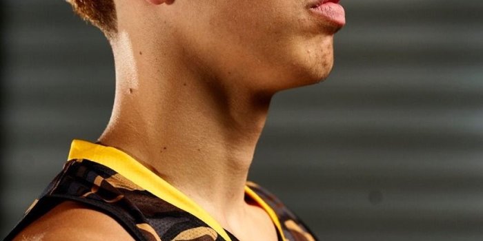 853x1280 BigBallersDaily — Lamelo Ball wallpapers pt 1